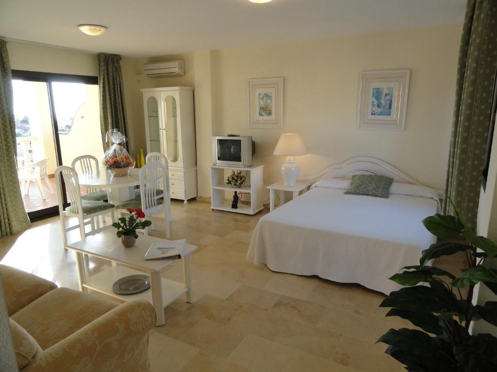 Club Bellasol La Cala De Mijas Room photo